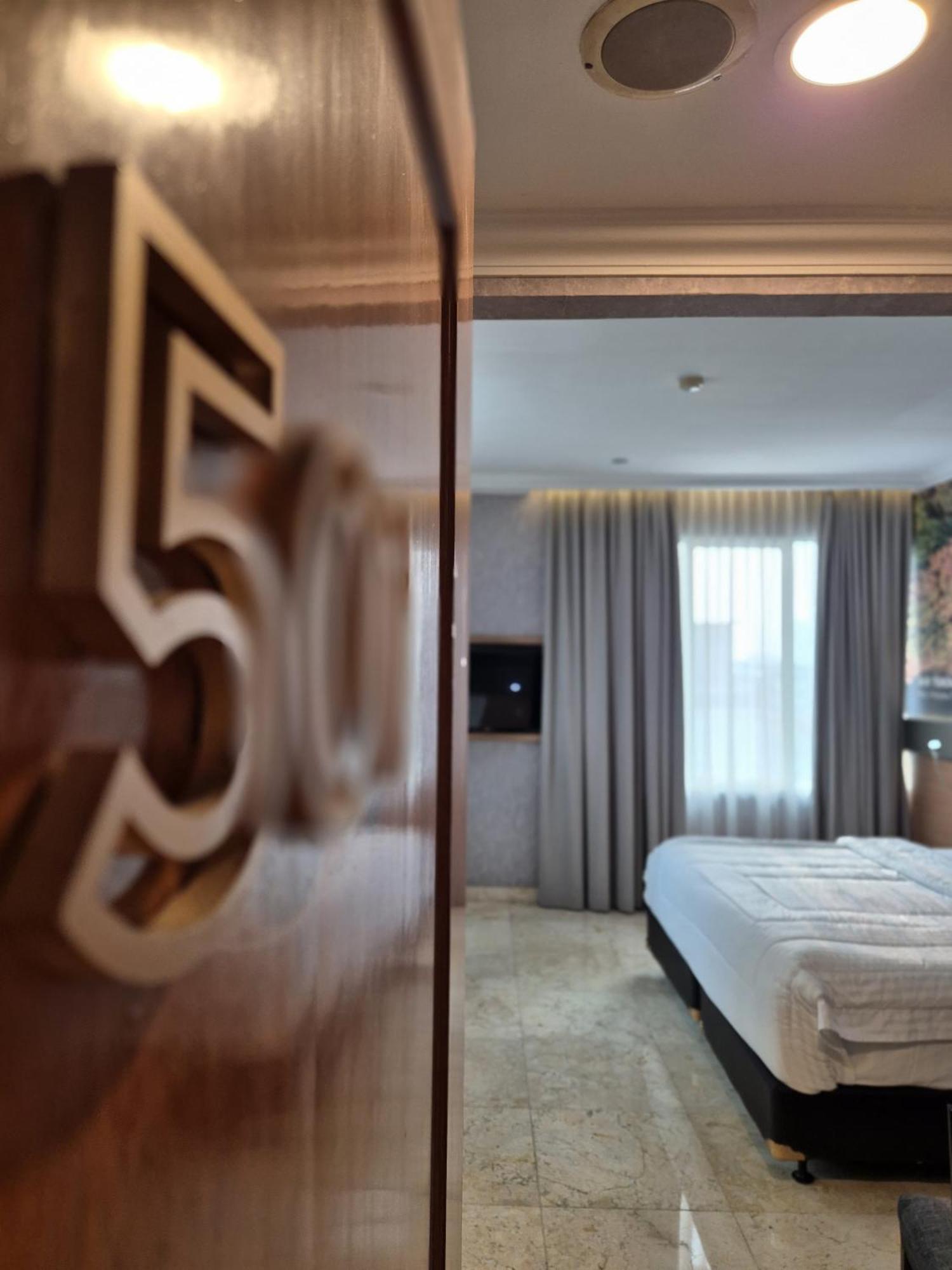 Giia Maluku Hotel Thamrin Jakarta Exteriör bild